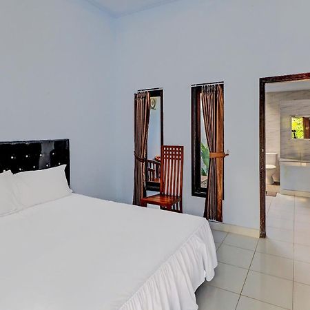 Oyo 92401 Hotel Mustika Negara  Екстер'єр фото