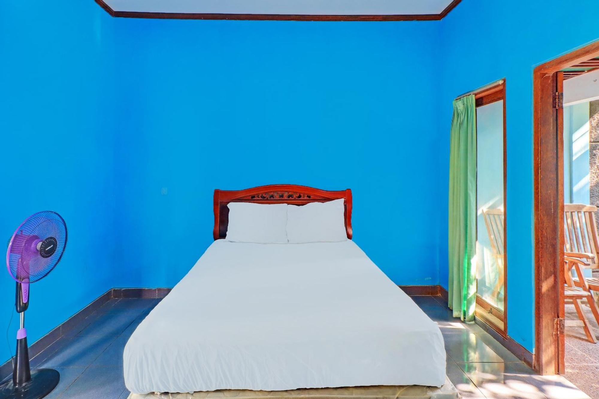 Oyo 92401 Hotel Mustika Negara  Екстер'єр фото