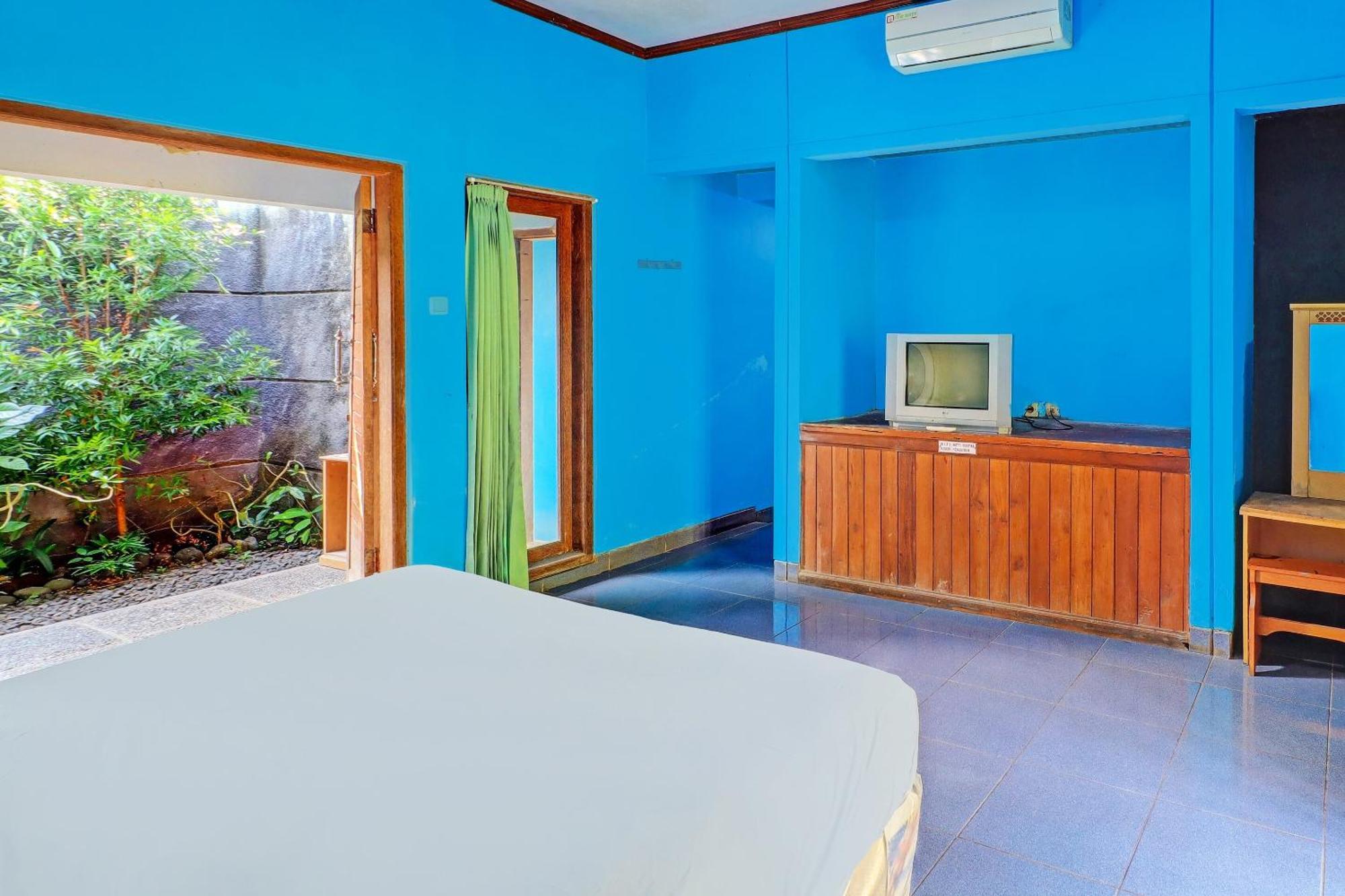 Oyo 92401 Hotel Mustika Negara  Екстер'єр фото