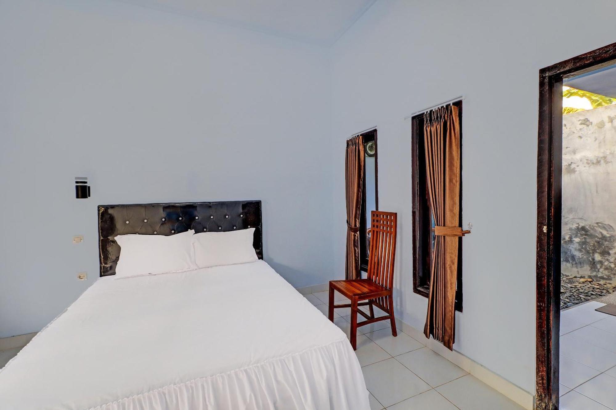 Oyo 92401 Hotel Mustika Negara  Екстер'єр фото
