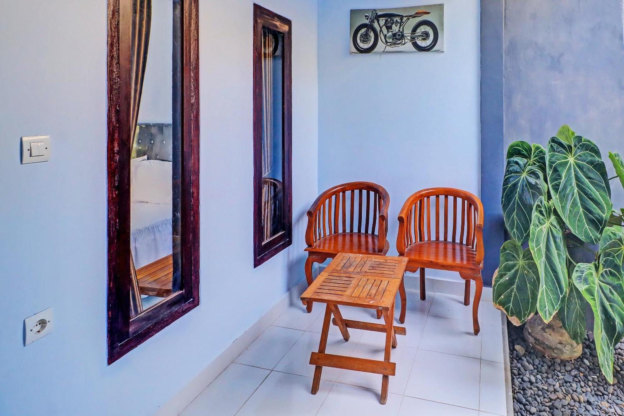 Oyo 92401 Hotel Mustika Negara  Екстер'єр фото